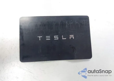 2021 Tesla Model Y Long Range Dual Motor All-Wheel Drive из США, поврежденный, VIN 5YJYGDEE4MF245529